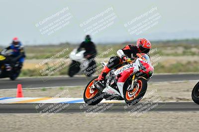 media/Apr-18-2025-TrackDaz (Fri) [[45f5874c44]]/C Group/Session 1 (Turn 7)/